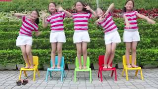 Five little monkeys jumping on the bed nursery  _ تعلم الالوان للاطفال