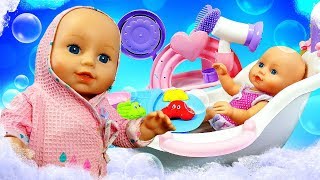 Baby born Annabell ja kylpyamme. Vauvanuken aamurutiinit. Pipsa Possu lelut.