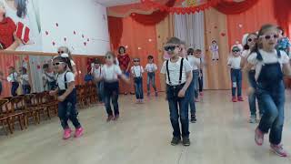 Крутой танец/танцуют дети/Улан-Удэ/МДОУ 87/Танцуй пока молодой