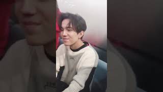Dimash  20190326 Changsha airport arrived