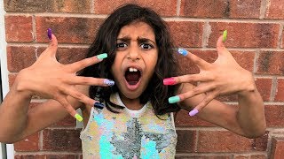 Kids pretend play Color ACRYLIC NAILS Prank!! funny video