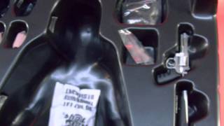 HOT TOYS ALICE UNBOXING