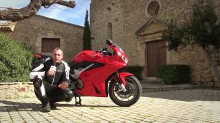 Motos Garage Tv:  Test Honda VFR 800 F