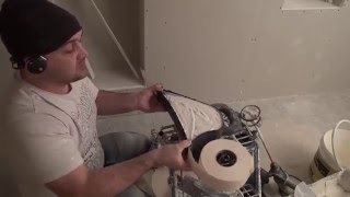 ⏩ Le Banjo DELKO pour coller tes bandes placo , vidéo 1/2