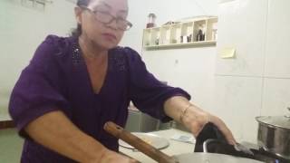 HUONG DAN :LAM BANH DEO TRUNG THU .DAU XANH .HONG LUU .