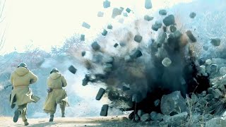 游擊隊埋下天女散花雷，日軍僥倖躲過爆炸，卻躲不過漫天飛石，被砸的哭爹喊娘！ ️ 抗日