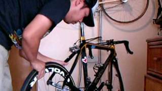 Evolver Bikes カーボン素材2Kの剛性に関する脅威の映像