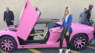 Nicki Minaj Paints Her $400,000 Lamborghini Bright Pink