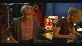 SCARLETT JOHANSSON HAS SCOOP ON WOODY AND HUGH