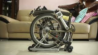 Cara buka lipetan sepeda Brompton.. tutorial asal.. mudah-mudahan yang nonton gak sesat..FAIL!