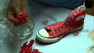 DIY: How to dye your old converse wih tissue paper. Como pintar unos tenis Converse all star.