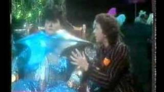 Hitchhikers Guide - Ok, we'll Meet the Meat, thats Cool