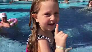 Minel in tatilde havuz keyfi | Bosphorus Sorgun Hotel