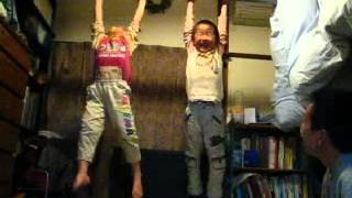 【単管 in my ROOM!】　家の中に単管！鉄棒があったら(笑)