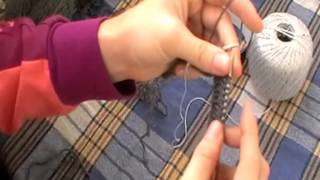 Вязаные леггинсы (гамаши) для девочки с косичкой из люрекса