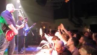 Ich werd mich ändern - 4 Promille (live in Düsseldorf 2013)