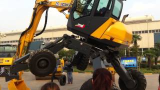 Колесный экскавтор XCMG ET110 - видеопрезентация