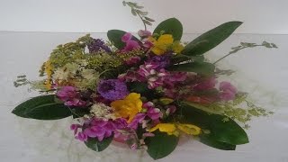 Blumenarrangement mit Wiesenblumen selbstgemacht ❁ Deko Ideen mit Flora-Shop