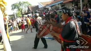 Kuda lumping wangandalem Brebes