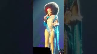 CHER talking about David Letterman @ MGM Nat'l Harbor 09 03 2017