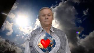 Нет,я молодой,просто седой снег упал на плечи