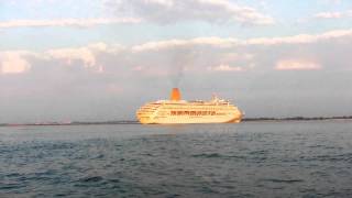 P & O ORIANA entered in the Venice Lagoon 27/08/2011
