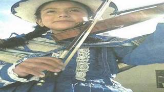 Naywa naywita-Para las guapas y hermosas Chumbivilcanas del Perú.