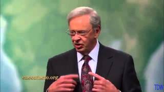 EN CONTACTO - Dr. Charles Stanley - COMO RESOLVER PROBLEMAS con ORACIÓN