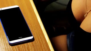 Как наклеить защитное стекло на телефон HTC Desire 820