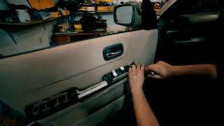 Nissan Xtrail disassembly door (разборка дверей)