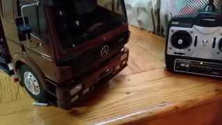 Tamiya 1/14 RC Mecerdes Benz 1850L with LED lighting