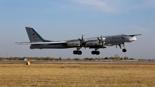 Нештатные ситуации и дозаправка в воздухе: экипажи Ту-160 и Ту-95МС провели контрольные полеты
