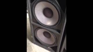 Sound Vibration Subwoofer JBL 2258 vs. Faitel 1030