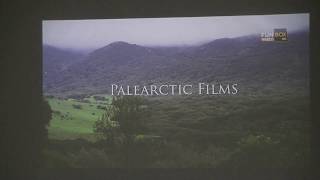 Luxcine Z4000 1500 ANSI Lumens Projector Playing 4K and 3D