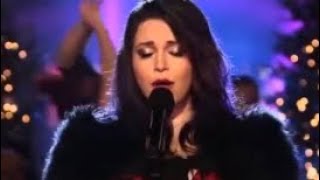 Jaqui Rivera cantando las canciones de JENNI RIVERA mientras trabaja 3/26