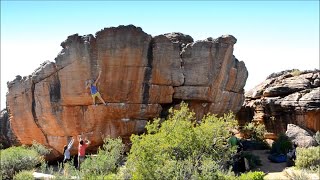 Rocklands bouldering: 4 x 7C highballs by Mina Leslie-Wujastyk
