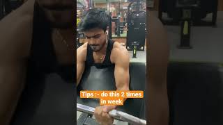 Big biceps #workout #fitnessgoals #gym #workoutplan #fitness #fashiontips #shoulderworkout