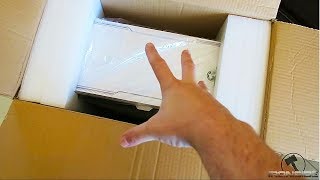 UNBOXING my new GAMING PC!! | Chaos