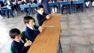 I CAMPEONATO DE CUBO DE RUBIK'S. DEMOSTRACION NIÑOS DE SEGUNDO PRIMARIA. METODO GENIUS.
