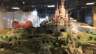 DISNEYLAND PARIS ART GALLERY