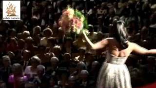 Zwei Lieder mit Anna Netrebko und Jonas Kaufmann durchsetzt