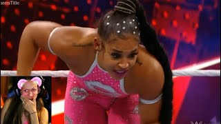 WWE RAW Becky Lynch vs Bianca Belair 11/1/21