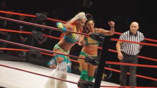 En Vivo  Mysteriomania - Santana Garret vs Taya "La Wera Loca"