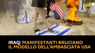 Iraq: manifestanti bruciano il modello dell'ambasciata USA
