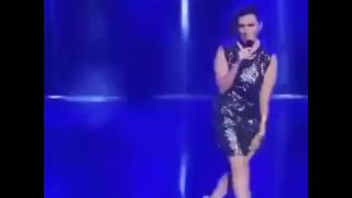 Танцы без трусов!