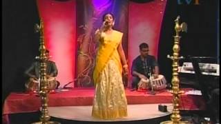 Isai Ketal Puvi Asainthaadum- Ishwaria Chandru