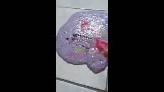 Slime accessoire maquillage ?