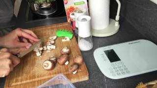 Zudeln mit Pute-Champions Béchamel Soße Weight Watchers tauglich
