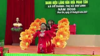 Múa ĐẢNG ĐÃ CHO TA MÙA XUÂN - CLB Văn nghệ thôn Phao Tân biểu diễn