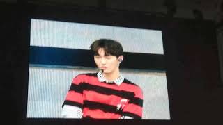 Yoon Jisung imitating Lee Daehwi at Wanna One FM in Singapore